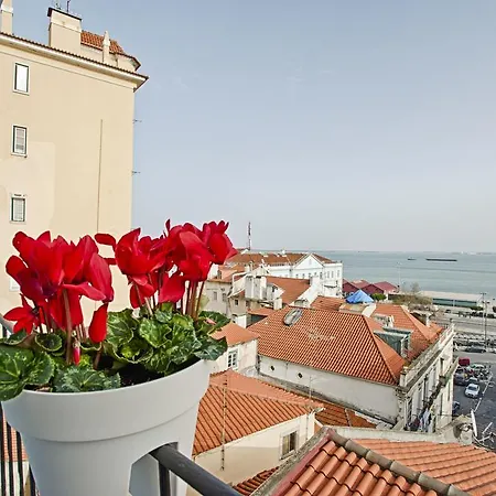 River View Alfama Historic Appartement Lisboa